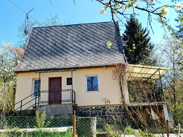 Eladó nyaraló Somoskőújfalu, Bagókői út 25 nm