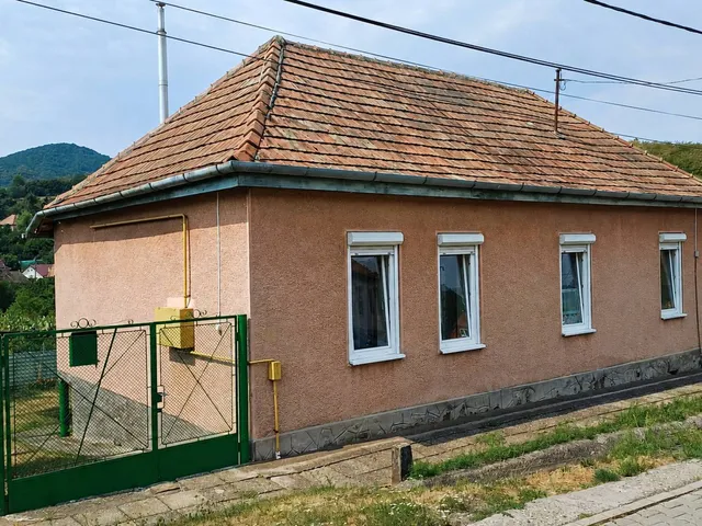 Eladó ház Somoskőújfalu 58 nm
