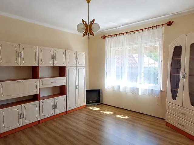 Eladó ház Salgótarján, Zagyvaróna 64 nm