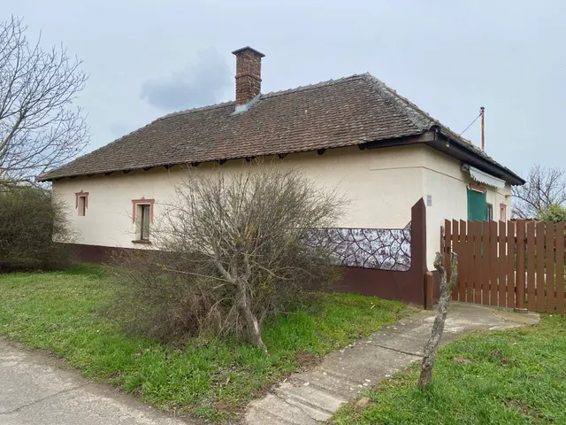 Eladó mezőgazdasági ingatlan Csongrád 88 nm