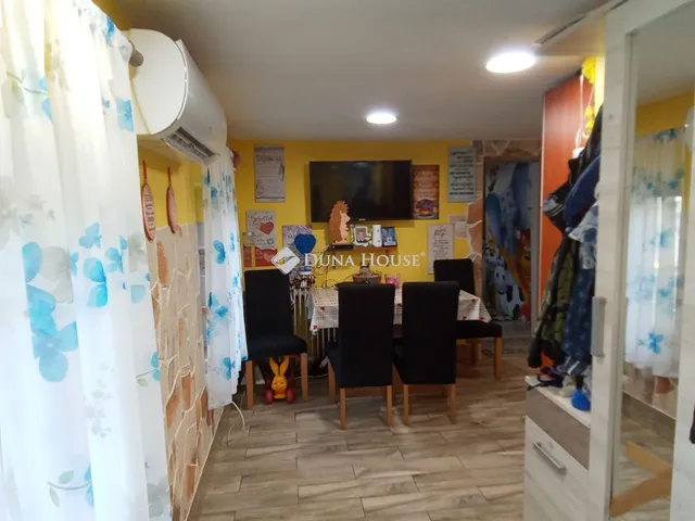 Eladó mezőgazdasági ingatlan Szentes, Nagynyomás tanya 60 nm