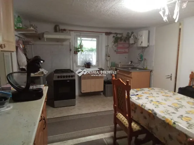Eladó ház Szentes, Kéreg utca 95 nm