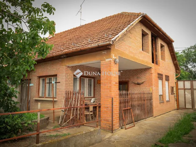 Eladó ház Csongrád 100 nm