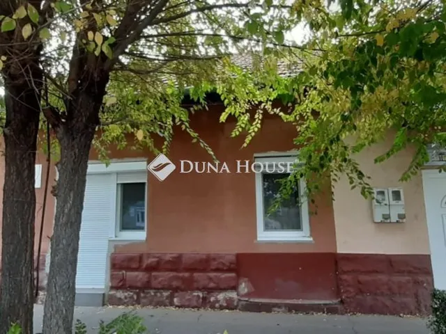 Eladó ház Csongrád 110 nm