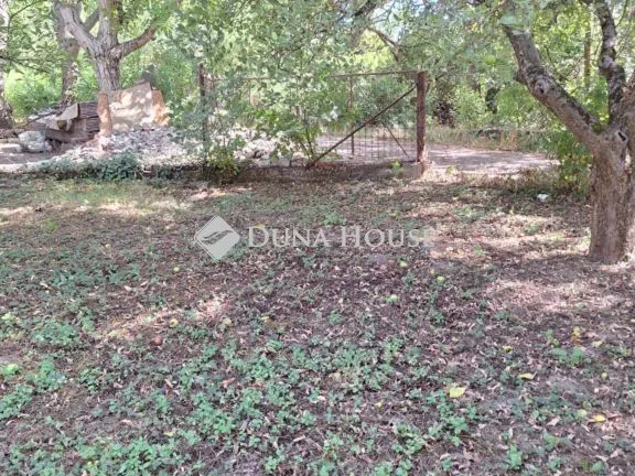 Eladó telek Szentes 1350 nm