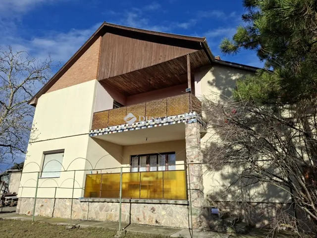 Eladó ház Derekegyház 95 nm