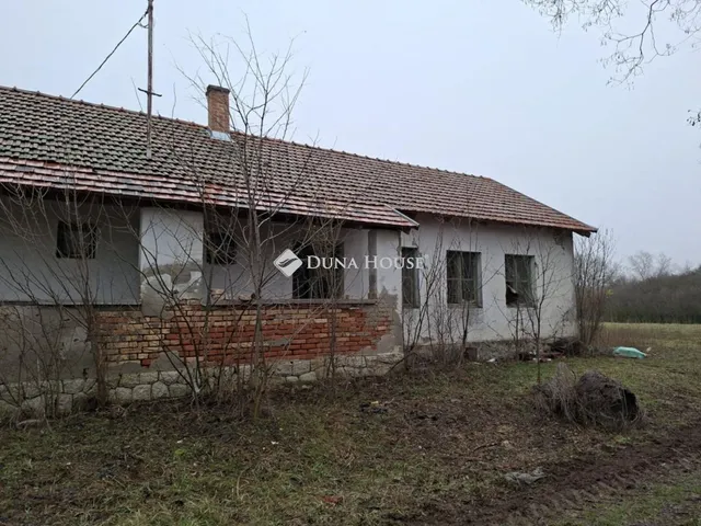 Eladó mezőgazdasági ingatlan Szegvár 120 nm