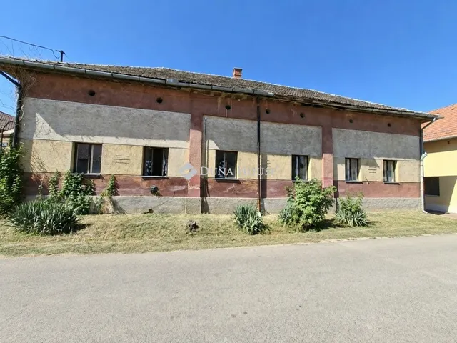 Eladó ház Kunszentmárton 235 nm