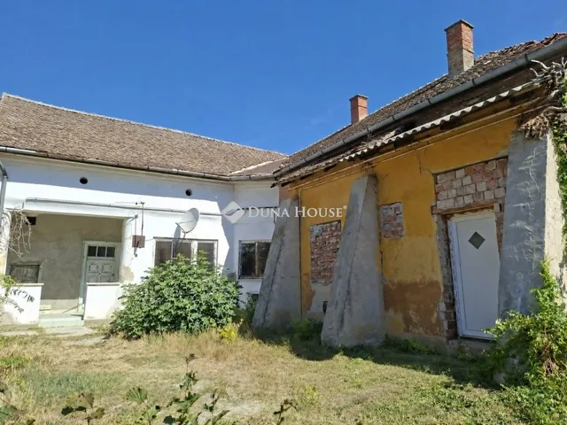 Eladó ház Kunszentmárton 235 nm