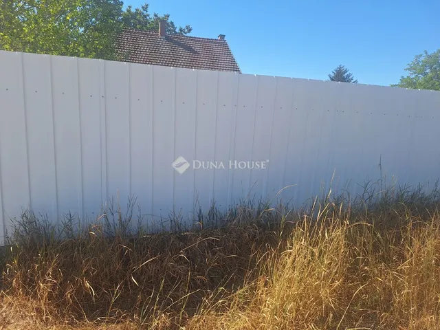 Eladó telek Csongrád, Bolyai János utca 480 nm