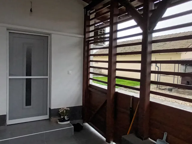 Eladó ház Algyő 105 nm