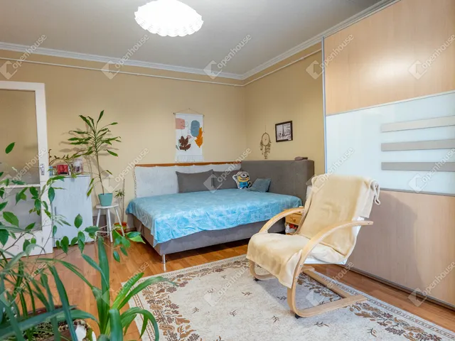 Eladó lakás Kecskemét, Széchenyiváros 34 nm