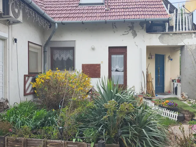 Eladó lakás Szeged, Gyálarét 127 nm