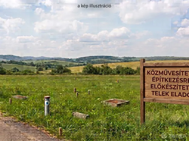 Eladó telek Kiskunfélegyháza, Bankfalu 1420 nm
