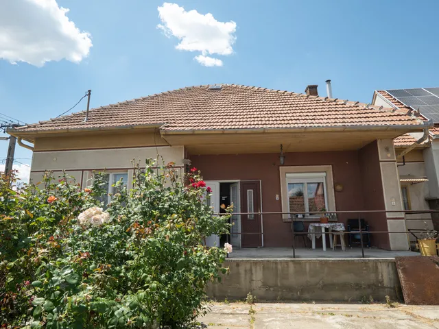 Eladó ház Nagykőrös 86 nm