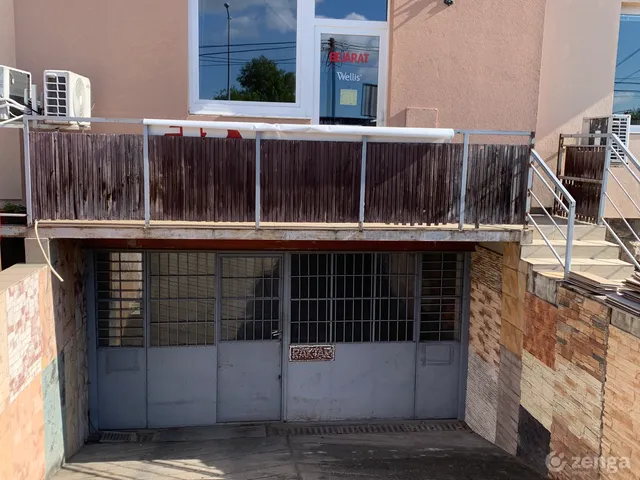 Kiadó kereskedelmi és ipari ingatlan Budapest XXI. kerület 80 nm