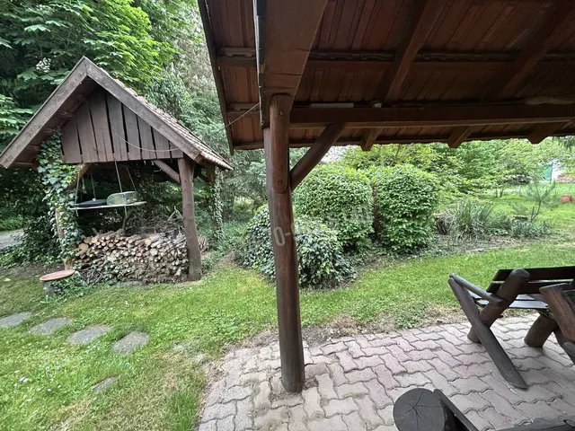 Eladó ház Sarkad 300 nm