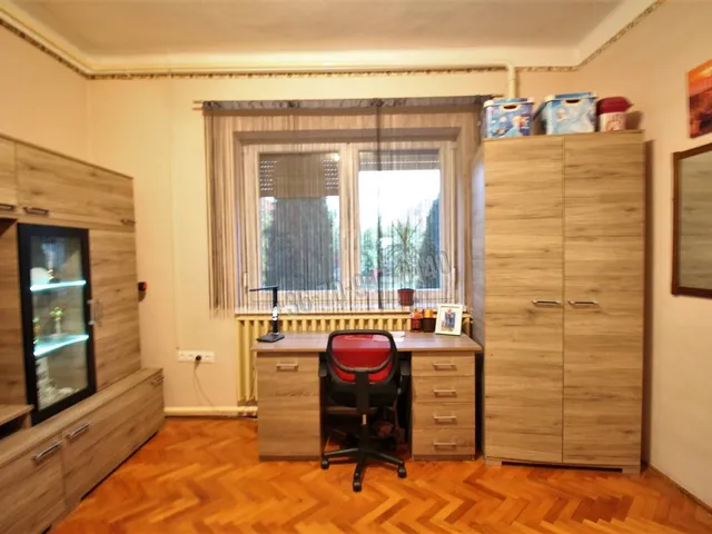 Eladó ház Sarkad 70 nm