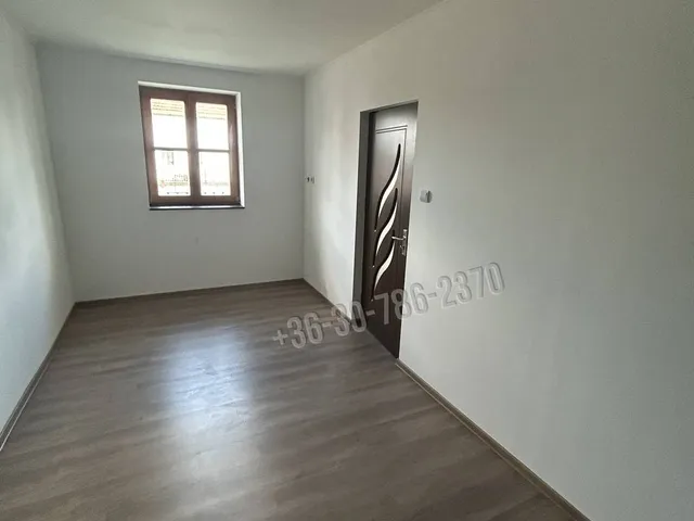 Eladó ház Sarkad 50 nm
