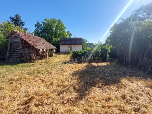 Eladó telek Békéscsaba 3334 nm