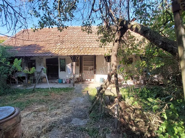 Eladó telek Békéscsaba 3334 nm
