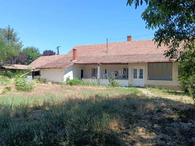 Eladó ház Gyomaendrőd, Endrőd 110 nm