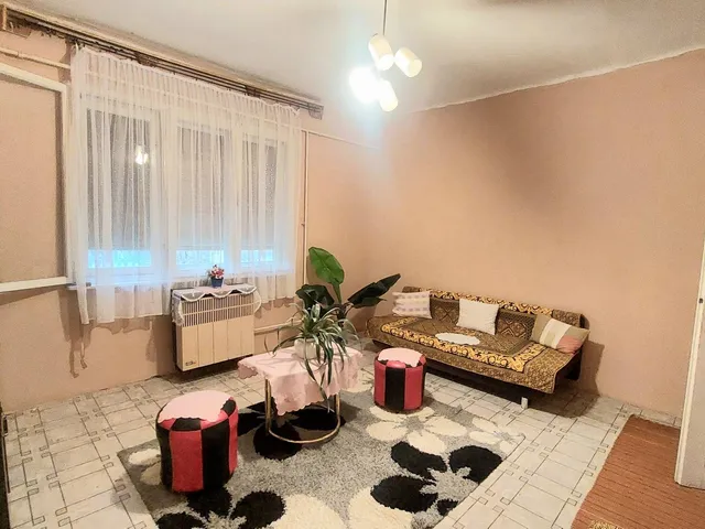 Eladó ház Sarkad 68 nm