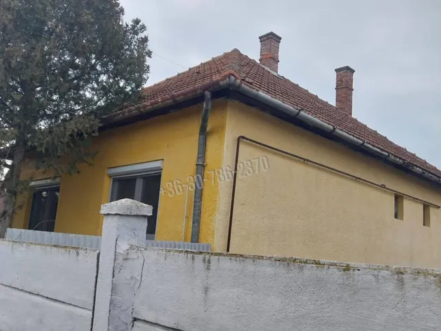 Eladó ház Sarkad, Dózsa György utca 80 nm