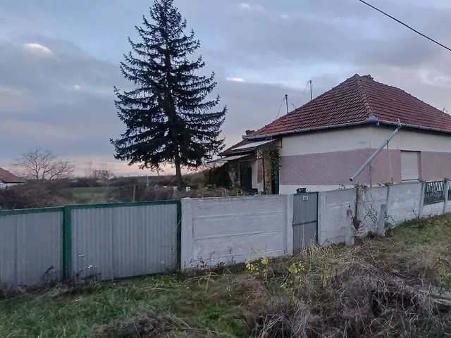 Eladó ház Kötegyán 100 nm