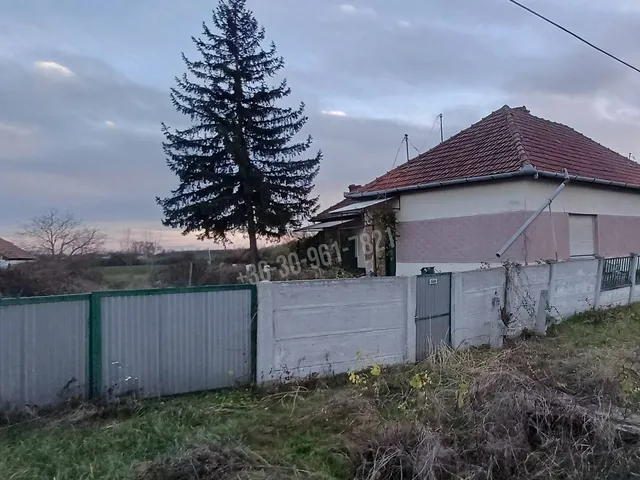 Eladó ház Kötegyán 100 nm