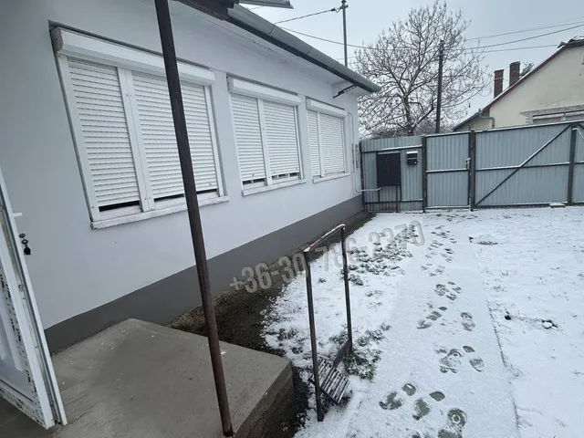 Eladó ház Sarkad 65 nm