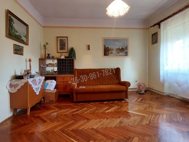 Eladó ház Sarkad, Vasút utca 120 nm