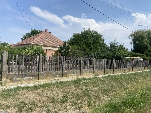 Eladó ház Doboz 102 nm