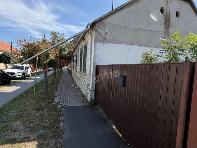 Eladó ház Elek 140 nm