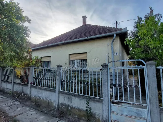 Eladó ház Sarkad 100 nm
