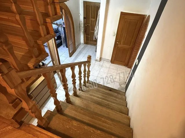 Eladó ház Budapest XVI. kerület, Rákosszentmihály 150 nm