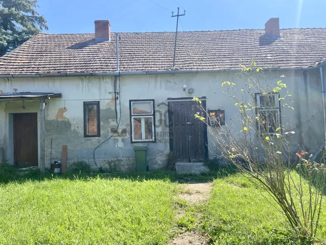 Eladó ház Salomvár 190 nm
