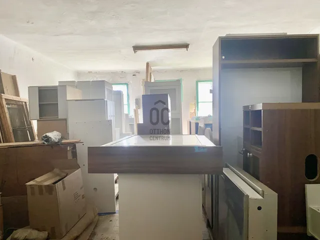 Eladó ház Salomvár 190 nm