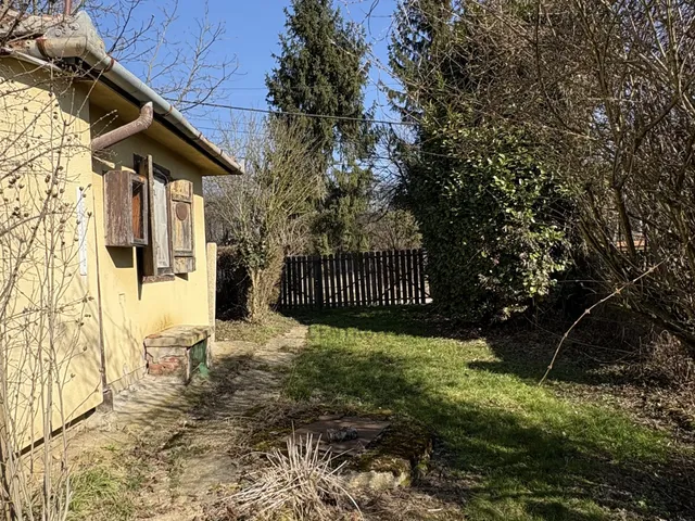 Eladó üdülő és hétvégi ház Zalaegerszeg, Egerszeghegy 25 nm