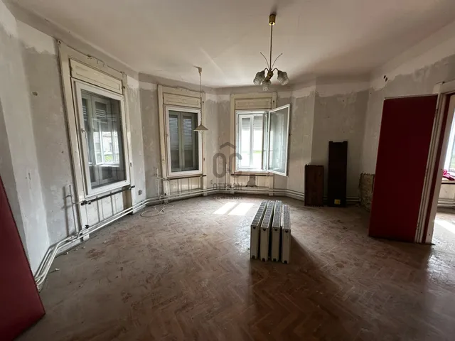 Eladó ház Zalaszentgrót 190 nm