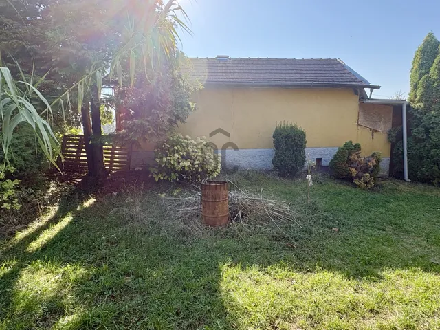 Eladó nyaraló Zalaegerszeg, Öreghegy 49 nm