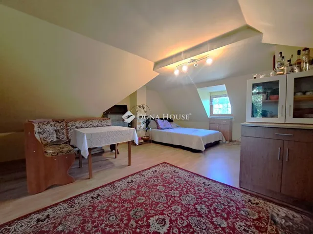 Eladó kereskedelmi és ipari ingatlan Lakitelek 80 nm