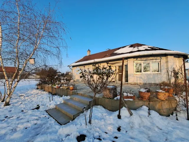 Eladó ház Tiszasas 80 nm