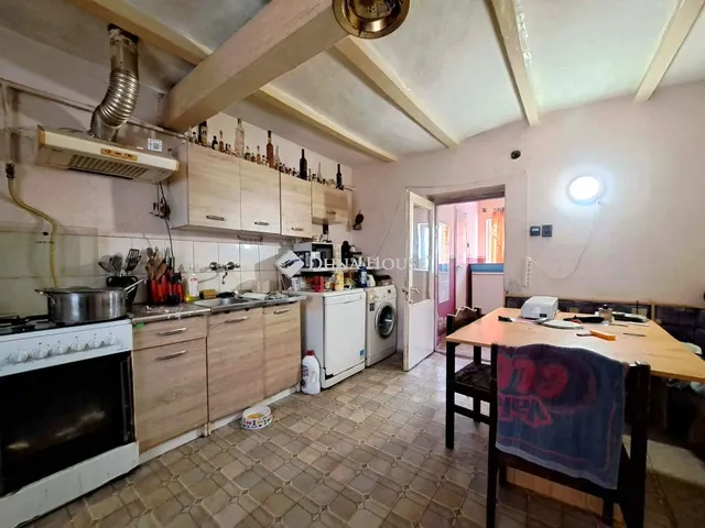 Eladó ház Tiszakécske 130 nm