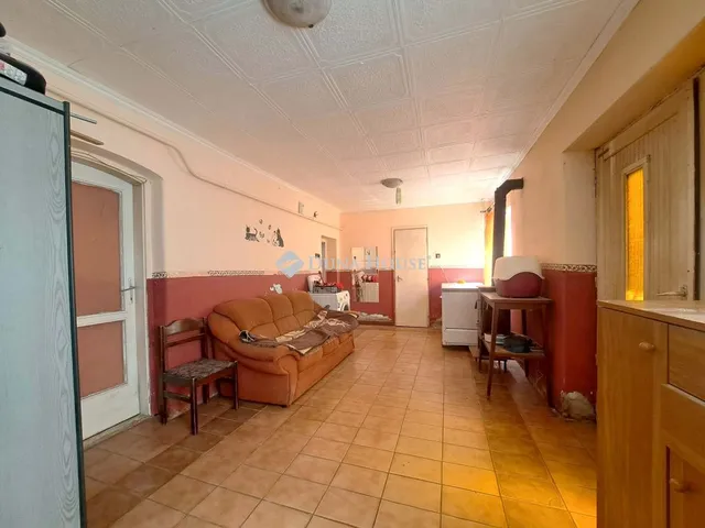 Eladó ház Tiszakécske 130 nm