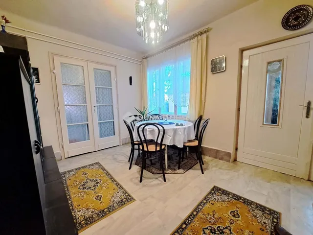 Eladó ház Tiszakécske 116 nm