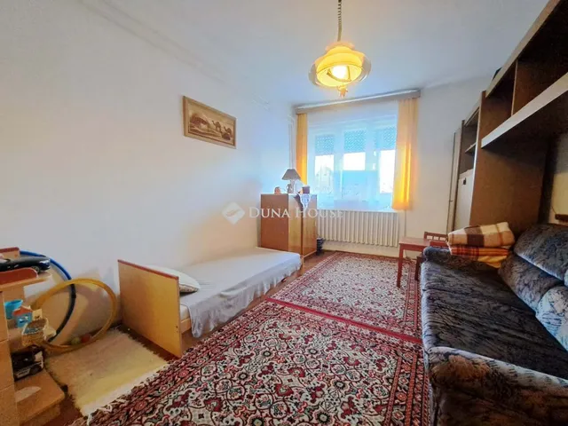 Eladó ház Tiszakécske 116 nm