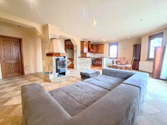 Kiadó ház Tiszakécske 128 nm