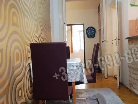Eladó lakás Budapest VI. kerület 69 nm