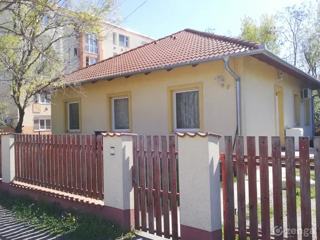 Kiadó ház Tököl 105 nm